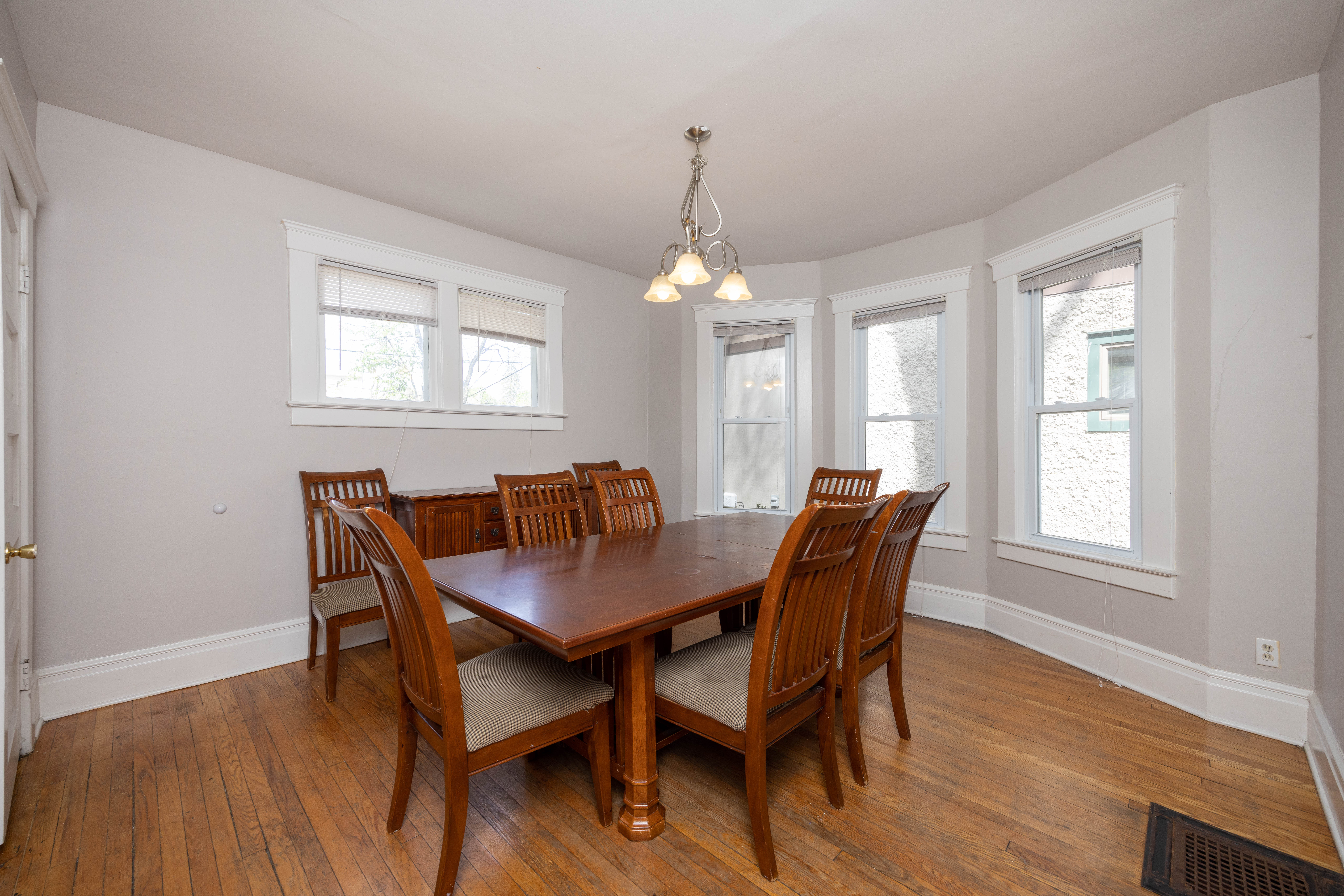1317ForestCtLARGE-27